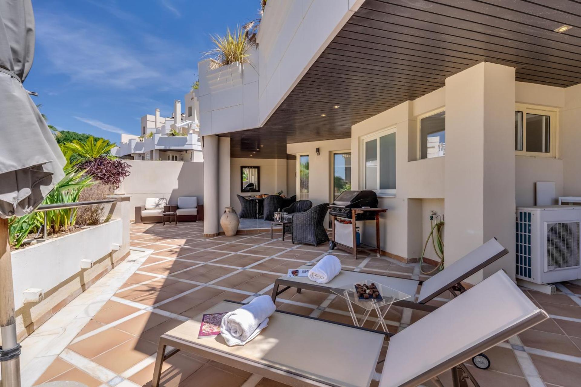 Molo Residences Boutique Apartments & Spa マルベーリャ エクステリア 写真