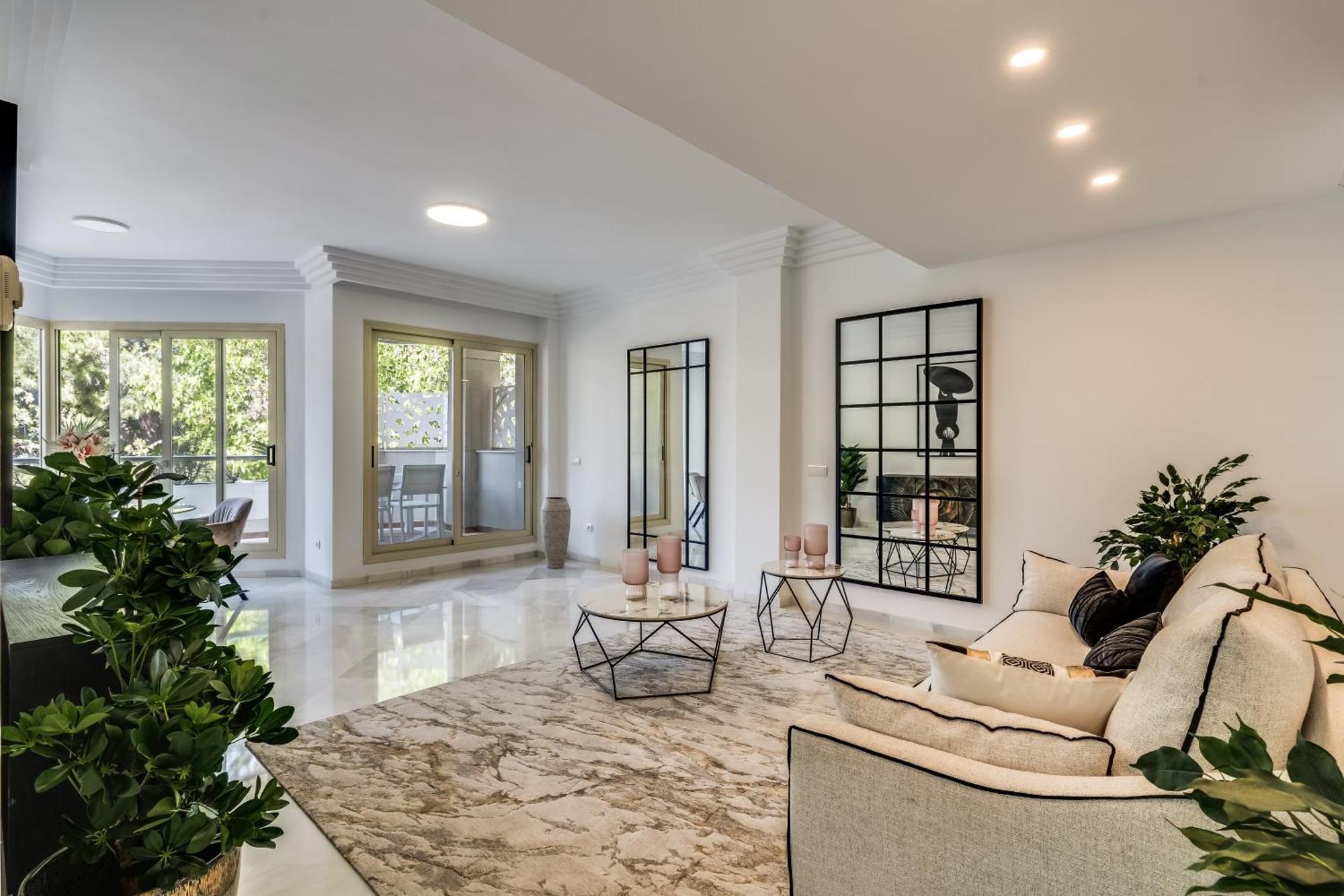 Molo Residences Boutique Apartments & Spa マルベーリャ エクステリア 写真