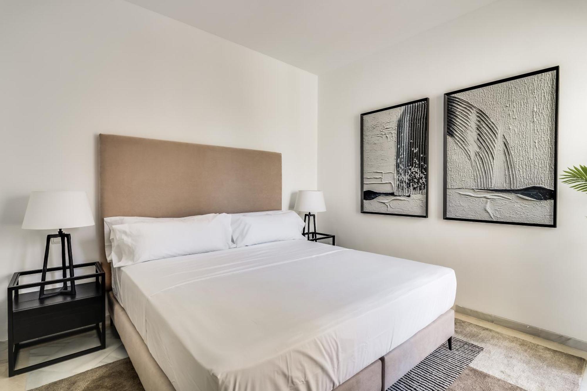 Molo Residences Boutique Apartments & Spa マルベーリャ エクステリア 写真