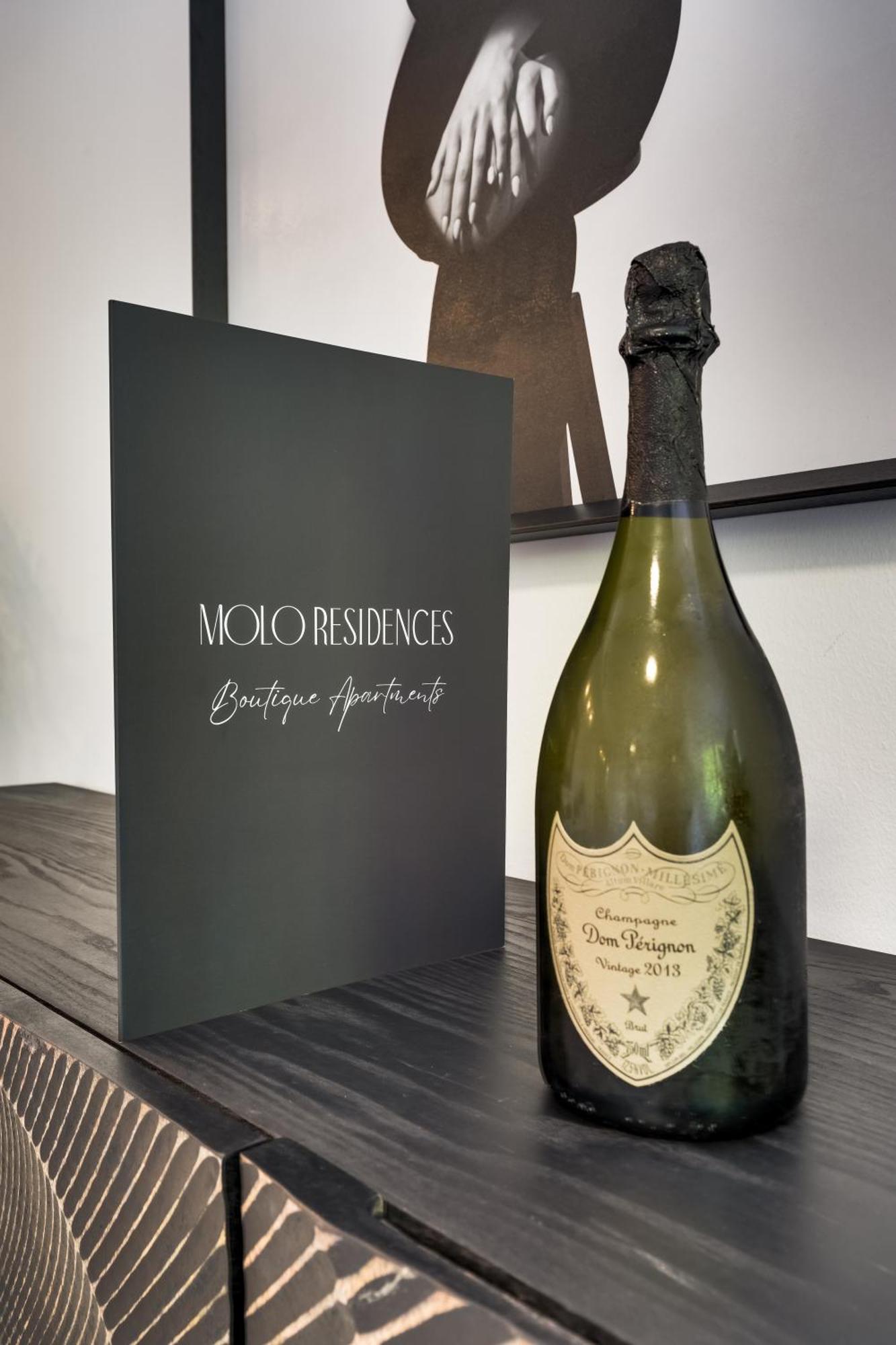 Molo Residences Boutique Apartments & Spa マルベーリャ エクステリア 写真