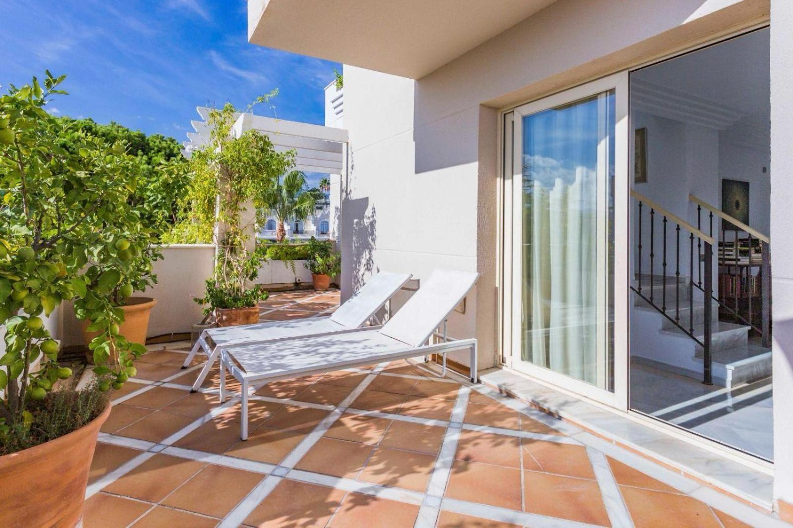 Molo Residences Boutique Apartments & Spa マルベーリャ エクステリア 写真