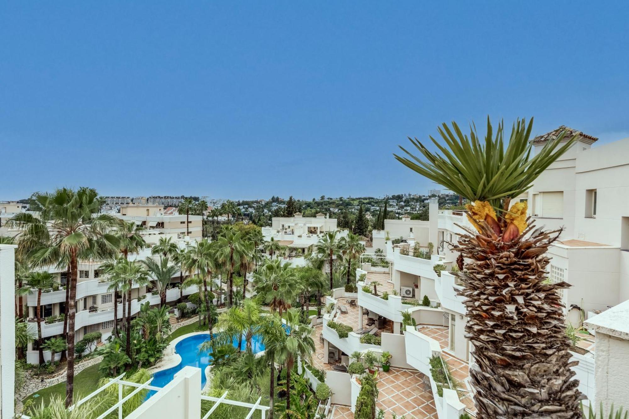 Molo Residences Boutique Apartments & Spa マルベーリャ エクステリア 写真