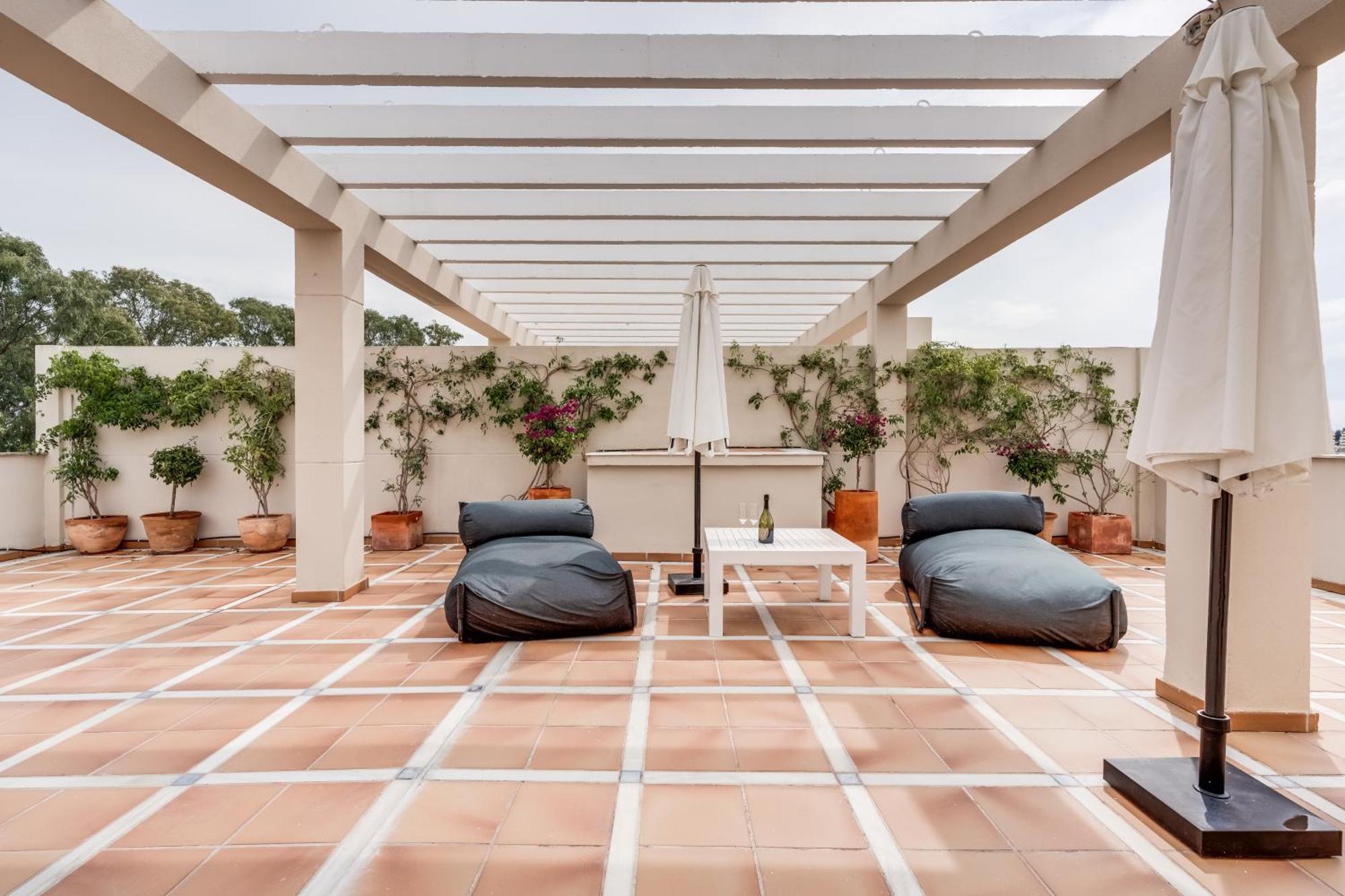 Molo Residences Boutique Apartments & Spa マルベーリャ エクステリア 写真